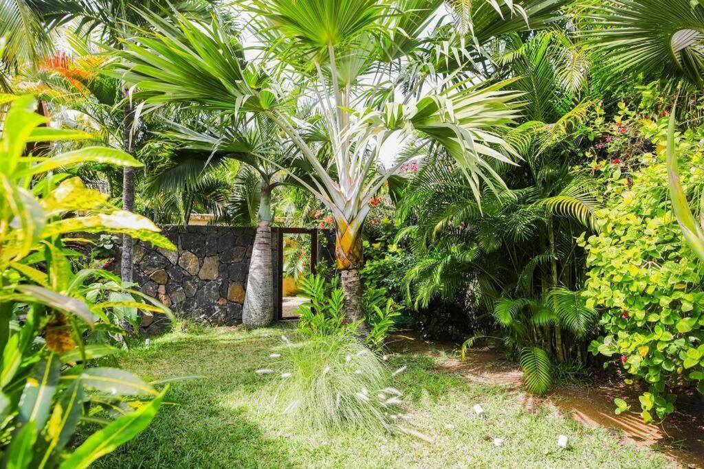 Tropicale Balinaise Intimiste Vila Grand Bay